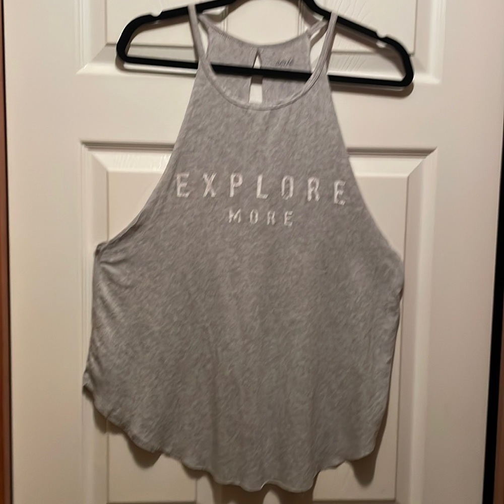 Aerie shirt, size med